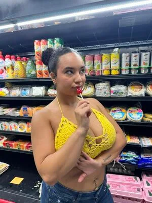 Chloecvlogs OnlyFans Leaked Free Thumbnail Picture - #3GMNgnesGV