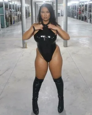 Chloecvlogs OnlyFans Leaked Free Thumbnail Picture - #pGx9E4Xy1q