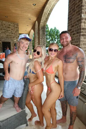 Chloee Tinnin OnlyFans Leaked Free Thumbnail Picture - #v13iznWweQ