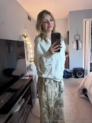 Chloeessecret OnlyFans Leaked Free Thumbnail Picture - #B6pd6lDdgm