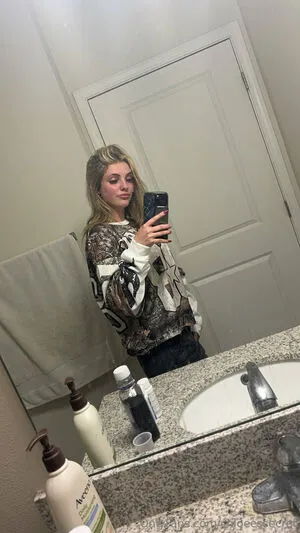 Chloeessecret OnlyFans Leaked Free Thumbnail Picture - #HRABFHQrSp