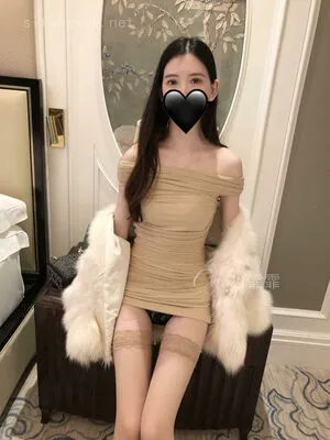Chloeffffff OnlyFans Leaked Free Thumbnail Picture - #8KGPHiAyVr