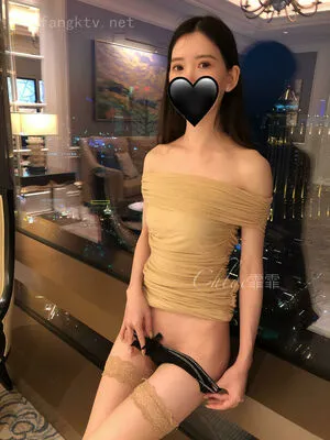 Chloeffffff OnlyFans Leaked Free Thumbnail Picture - #M3g4nE4BeU