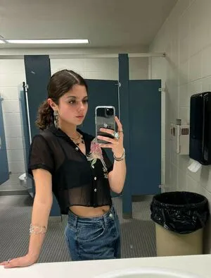 Chloeforero OnlyFans Leaked Free Thumbnail Picture - #Q8pBDT37wp