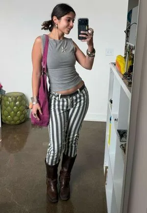 Chloeforero OnlyFans Leaked Free Thumbnail Picture - #s2hRevwOhS