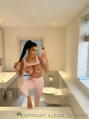 Chloekhan OnlyFans Leaked Free Thumbnail Picture - #A2HG9I7S6n