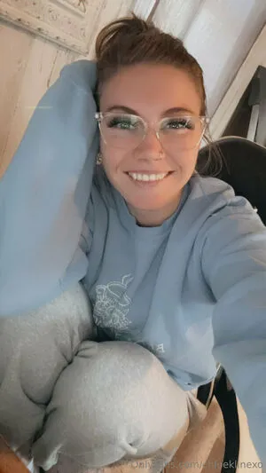 Chloeklinexo OnlyFans Leaked Free Thumbnail Picture - #KcZWxLtxyV