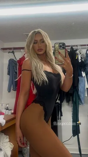 Chloelawber OnlyFans Leaked Free Thumbnail Picture - #ctgb2FpKsM