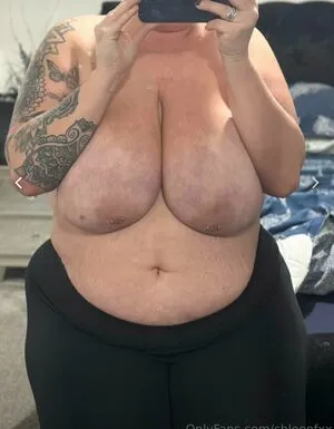 Chloelouisehattonox OnlyFans Leaked Free Thumbnail Picture - #4bDLyKn1Az