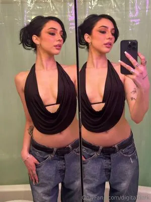 Chloelovesme OnlyFans Leaked Free Thumbnail Picture - #PAMxQiBlbr