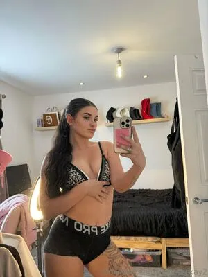 Chloemckay2 OnlyFans Leaked Free Thumbnail Picture - #H1zIjr7MgW