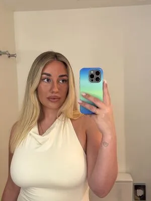 Chloemoriondo OnlyFans Leaked Free Thumbnail Picture - #kV0xkraRGW