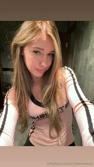 Chloereewee OnlyFans Leaked Free Thumbnail Picture - #6NgA6WWsie