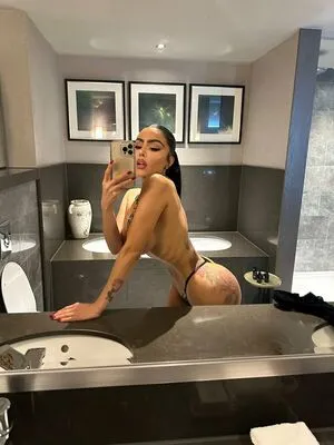Chloesaxon OnlyFans Leaked Free Thumbnail Picture - #0XBFUHmz3X