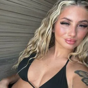 Chloewxlker OnlyFans Leaked Free Thumbnail Picture - #SOKajCIgup