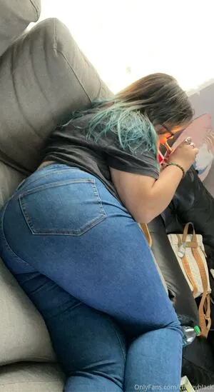 Chloeyblack OnlyFans Leaked Free Thumbnail Picture - #4tMytxEfwm