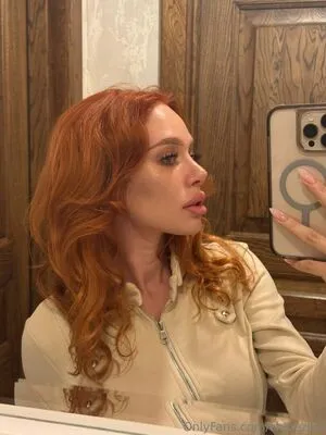 Chloeziva OnlyFans Leaked Free Thumbnail Picture - #5Lgh8JxYay