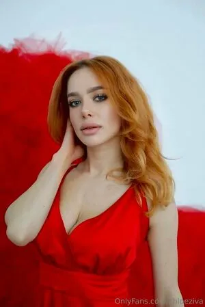 Chloeziva OnlyFans Leaked Free Thumbnail Picture - #Q04g7Y0Hli