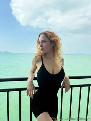 Chloeziva OnlyFans Leaked Free Thumbnail Picture - #id8YrfsQpV