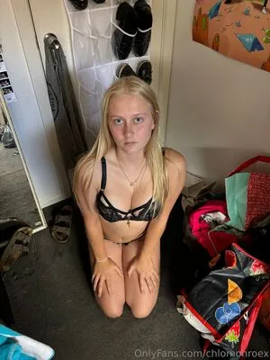 Chlomonroex OnlyFans Leaked Free Thumbnail Picture - #YlFixynWIL
