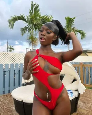 Chocolatedroptu OnlyFans Leaked Free Thumbnail Picture - #1npy9zVSHC