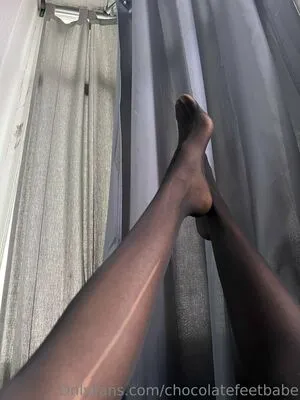 Chocolatefeetbabe OnlyFans Leaked Free Thumbnail Picture - #bnYXTq5rjZ