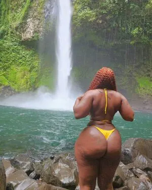 Chocolateleia OnlyFans Leaked Free Thumbnail Picture - #6kQ2bvcmlD