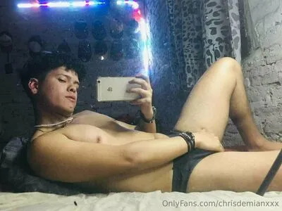 Chrisdemianxxx OnlyFans Leaked Free Thumbnail Picture - #llU9WjugV5