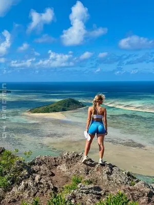 Chrisii L OnlyFans Leaked Free Thumbnail Picture - #PYRgQHAkAA