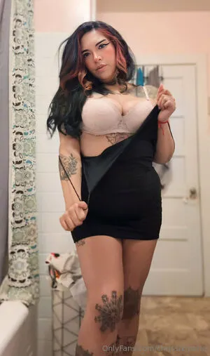 Chrissixmarie OnlyFans Leaked Free Thumbnail Picture - #gD1GB0Nbos