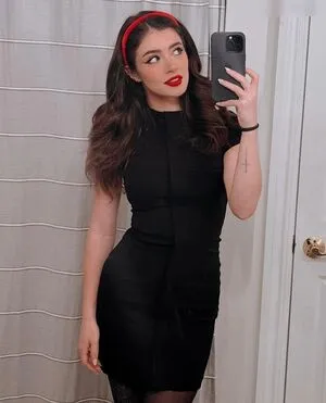 Chrissy Costansa OnlyFans Leaked Free Thumbnail Picture - #uBvHkyDmPc