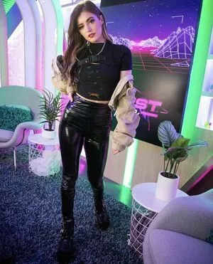 Chrissy Costanza OnlyFans Leaked Free Thumbnail Picture - #1wCDTxDmC4