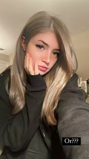 Chrissy Costanza OnlyFans Leaked Free Thumbnail Picture - #I7AJvOAhSH