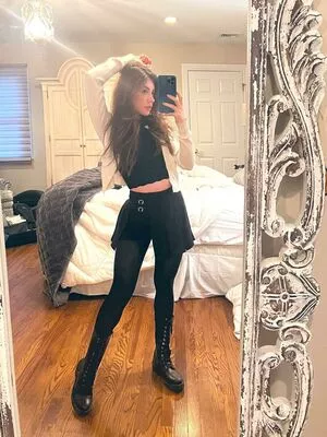 Chrissy Costanza OnlyFans Leaked Free Thumbnail Picture - #MreF22MBen