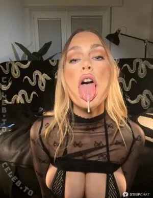 Chrissy Loum OnlyFans Leaked Free Thumbnail Picture - #v60yRLomae