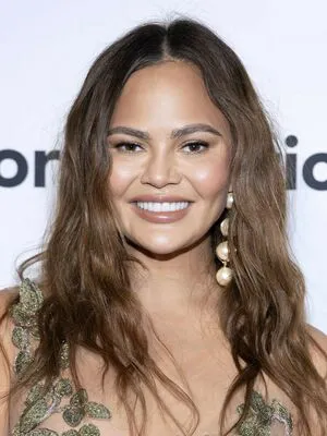 Chrissy Teigen OnlyFans Leaked Free Thumbnail Picture - #3GAIGje7f2