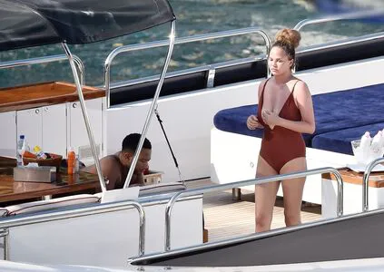 Chrissy Teigen OnlyFans Leaked Free Thumbnail Picture - #699DbC0zSC