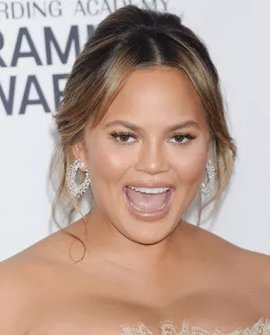 Chrissy Teigen OnlyFans Leaked Free Thumbnail Picture - #MmkYYbZawo