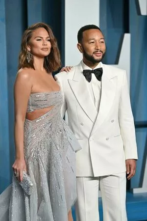 Chrissy Teigen OnlyFans Leaked Free Thumbnail Picture - #Rki46BJRX9