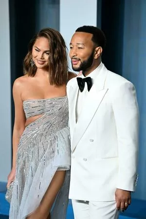 Chrissy Teigen OnlyFans Leaked Free Thumbnail Picture - #vQFyqqNG03