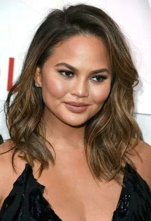 Chrissy Teigen OnlyFans Leaked Free Thumbnail Picture - #xXuofqFr9w