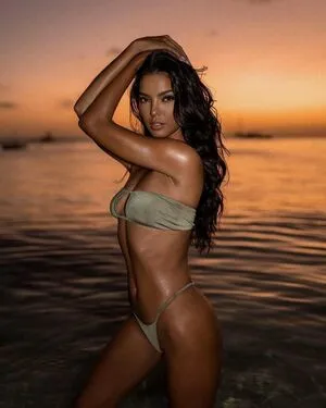 Christi Mcgarry OnlyFans Leaked Free Thumbnail Picture - #5Lb8WFs02m