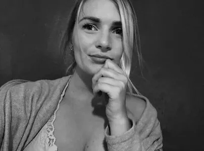 Christie Ludwig OnlyFans Leaked Free Thumbnail Picture - #53Qli5m6lC