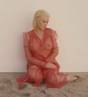 Christina Aguilera OnlyFans Leaked Free Thumbnail Picture - #2hXvqII5iD