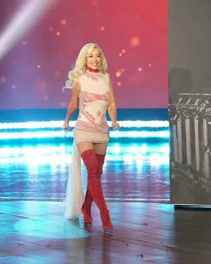 Christina Aguilera OnlyFans Leaked Free Thumbnail Picture - #7DRRUiaeIQ