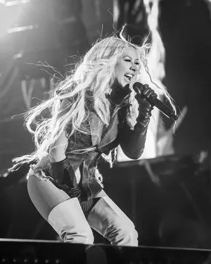 Christina Aguilera OnlyFans Leaked Free Thumbnail Picture - #AvrmVXaYk2