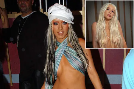 Christina Aguilera OnlyFans Leaked Free Thumbnail Picture - #D5DCAdZFBm