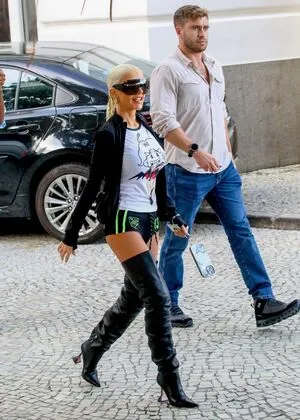 Christina Aguilera OnlyFans Leaked Free Thumbnail Picture - #H8MteLABmM