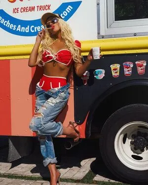 Christina Aguilera OnlyFans Leaked Free Thumbnail Picture - #MA9fFHbwPb