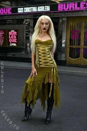 Christina Aguilera OnlyFans Leaked Free Thumbnail Picture - #PlnD3giMZ7